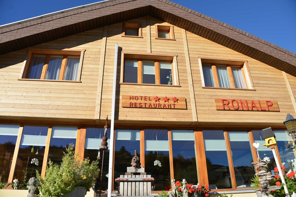 Hotel-Restaurant Ronalp Бюрхен Экстерьер фото