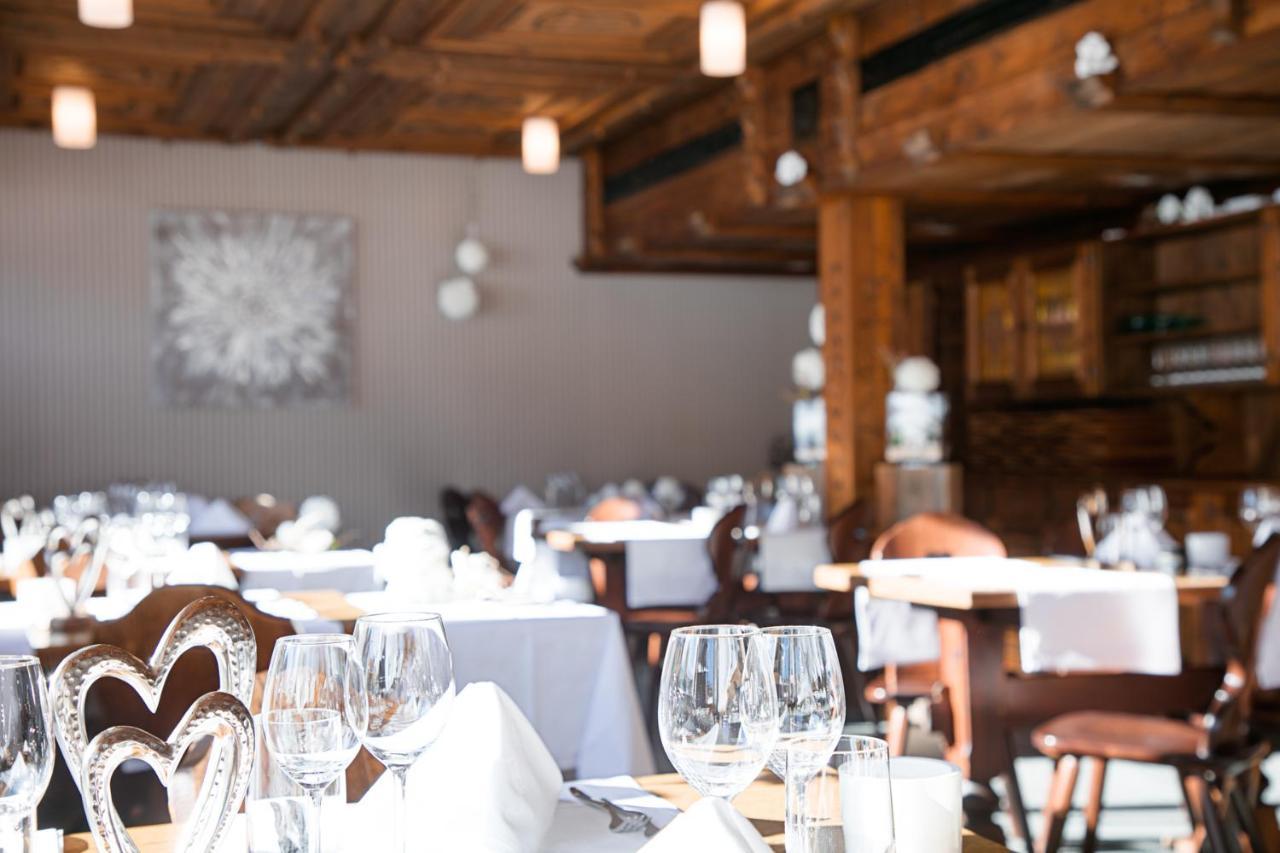 Hotel-Restaurant Ronalp Бюрхен Экстерьер фото