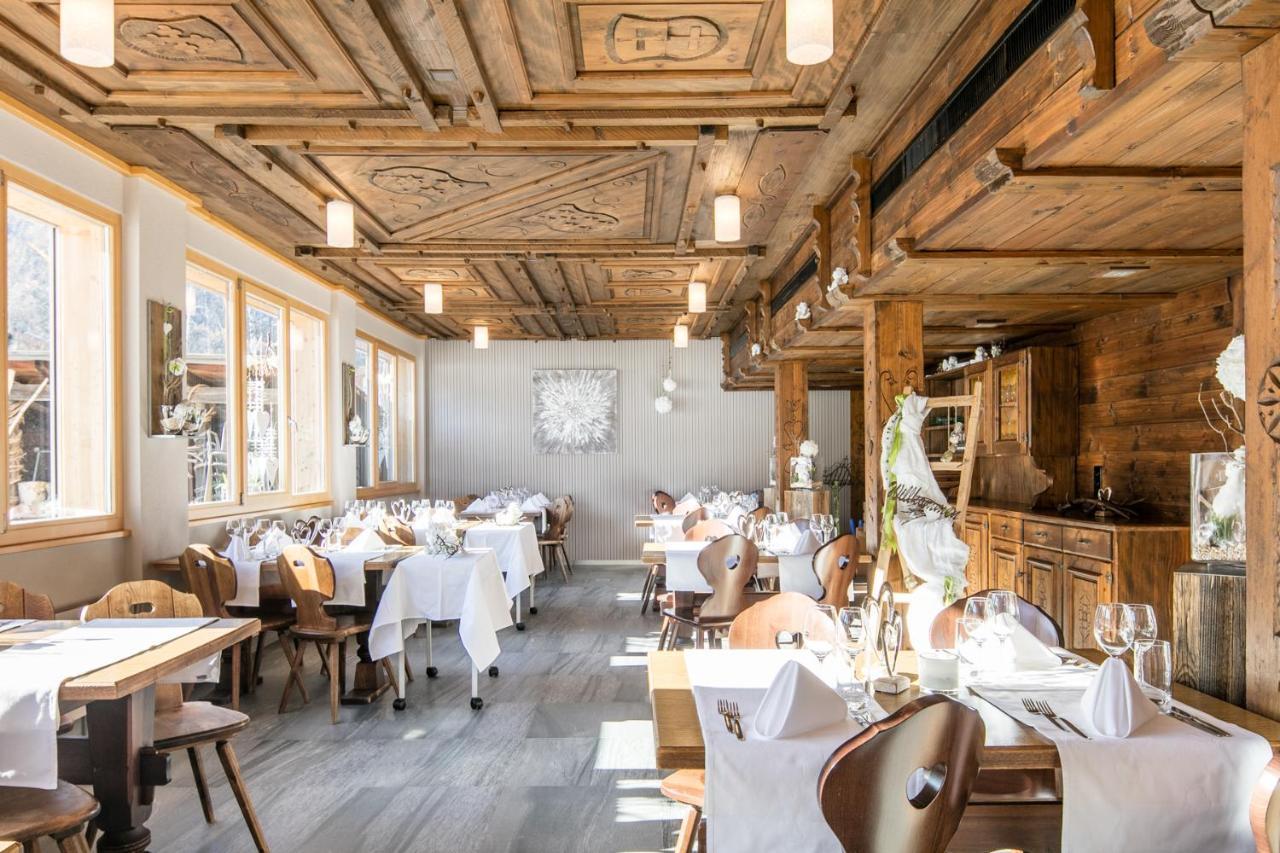 Hotel-Restaurant Ronalp Бюрхен Экстерьер фото